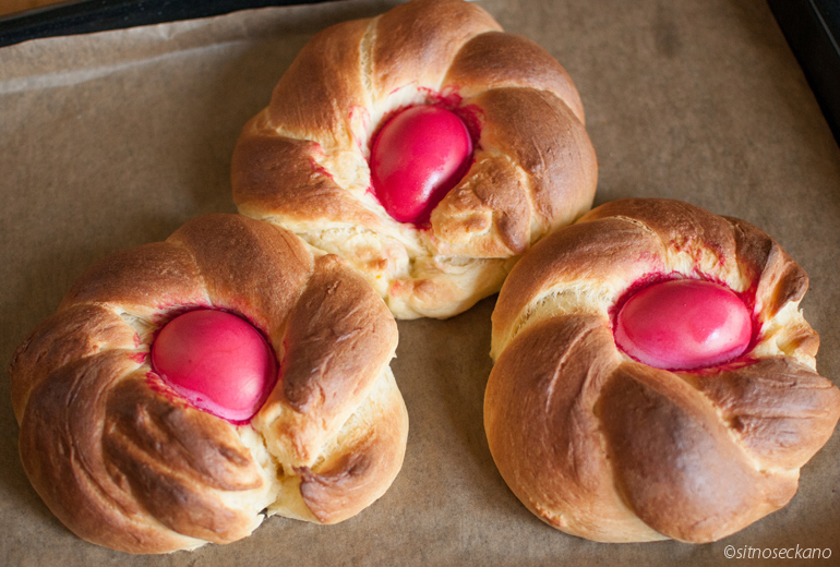 easter braided bread