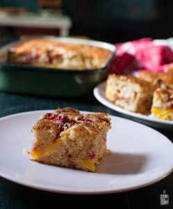 Peach red currant cake | Sitno seckano