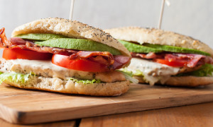 hicken caesar sandwich | Sitno seckano