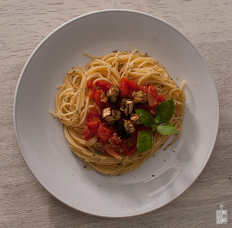 Roasted eggplant pasta | Sitno seckano