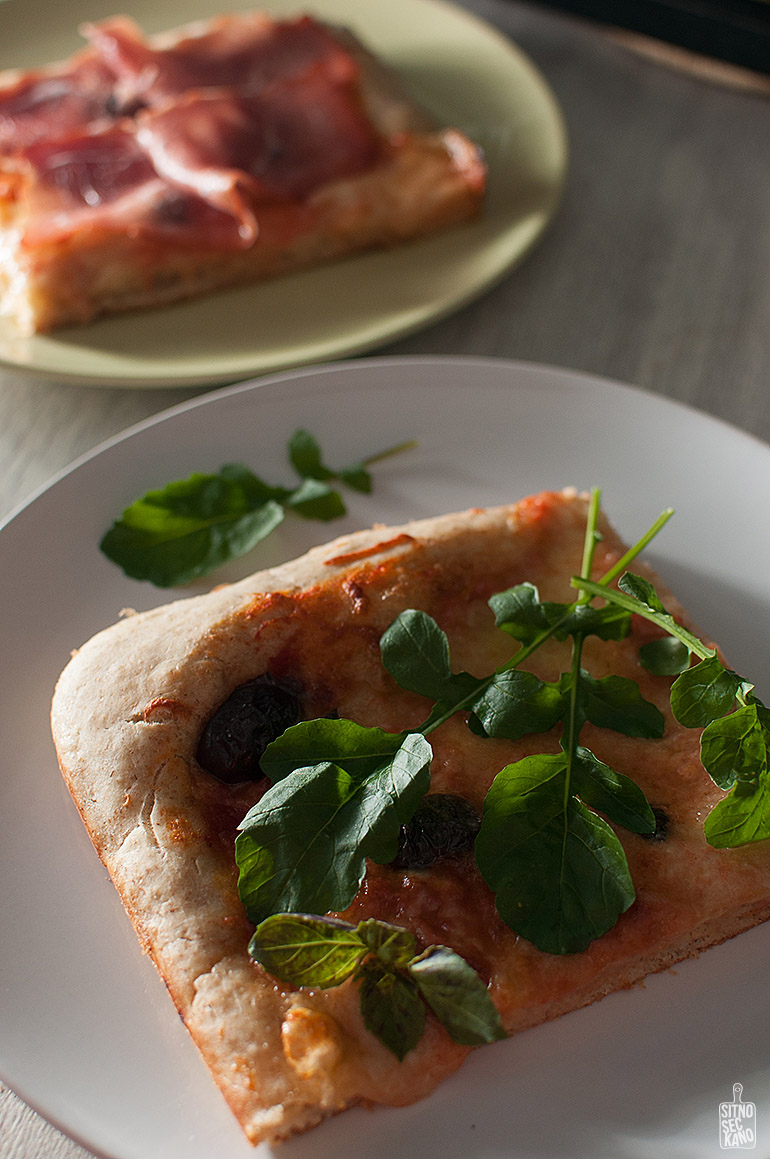 Quick pizza dough | Sitno seckano