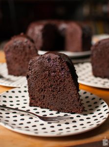 Chocolate blackberry bundt cake | Sitno seckano